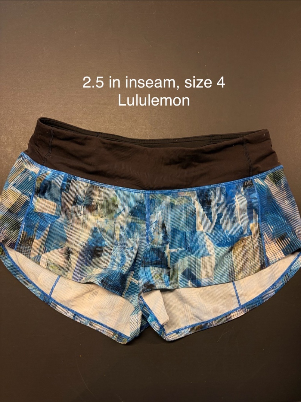 Lululemon Shorts (size 4)